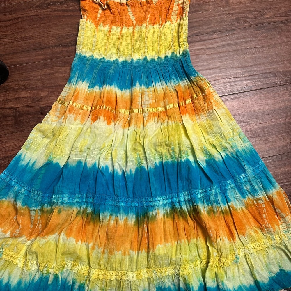 Vibrant Tie-Dye Maxi Dress